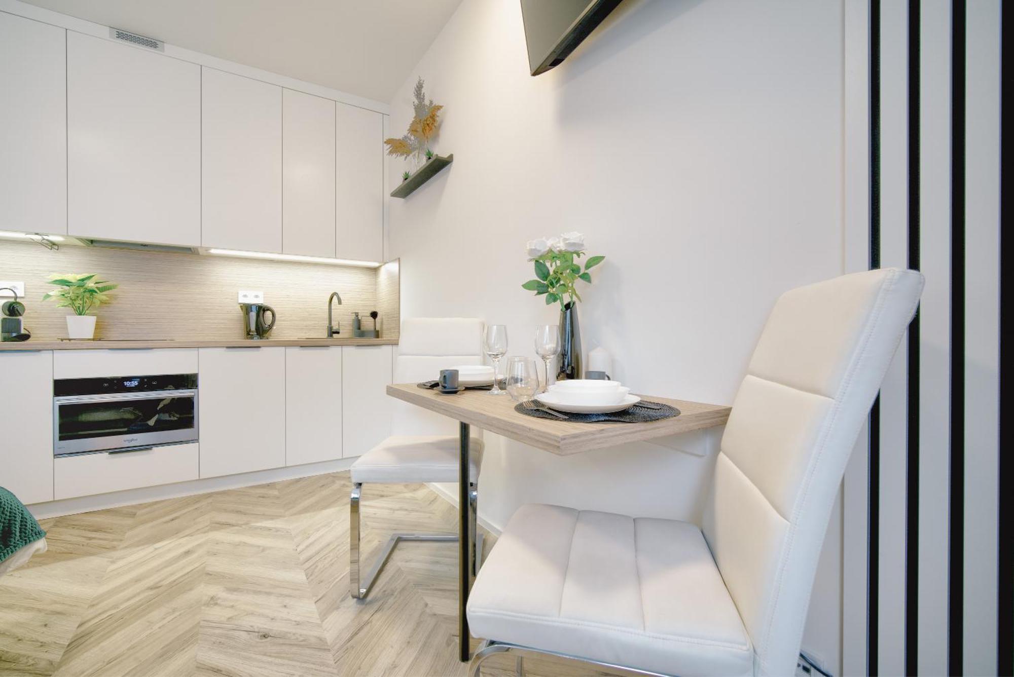City Relax Apartments With Free Parking, 10 Mins Walk To City Centre Brno Exterior photo