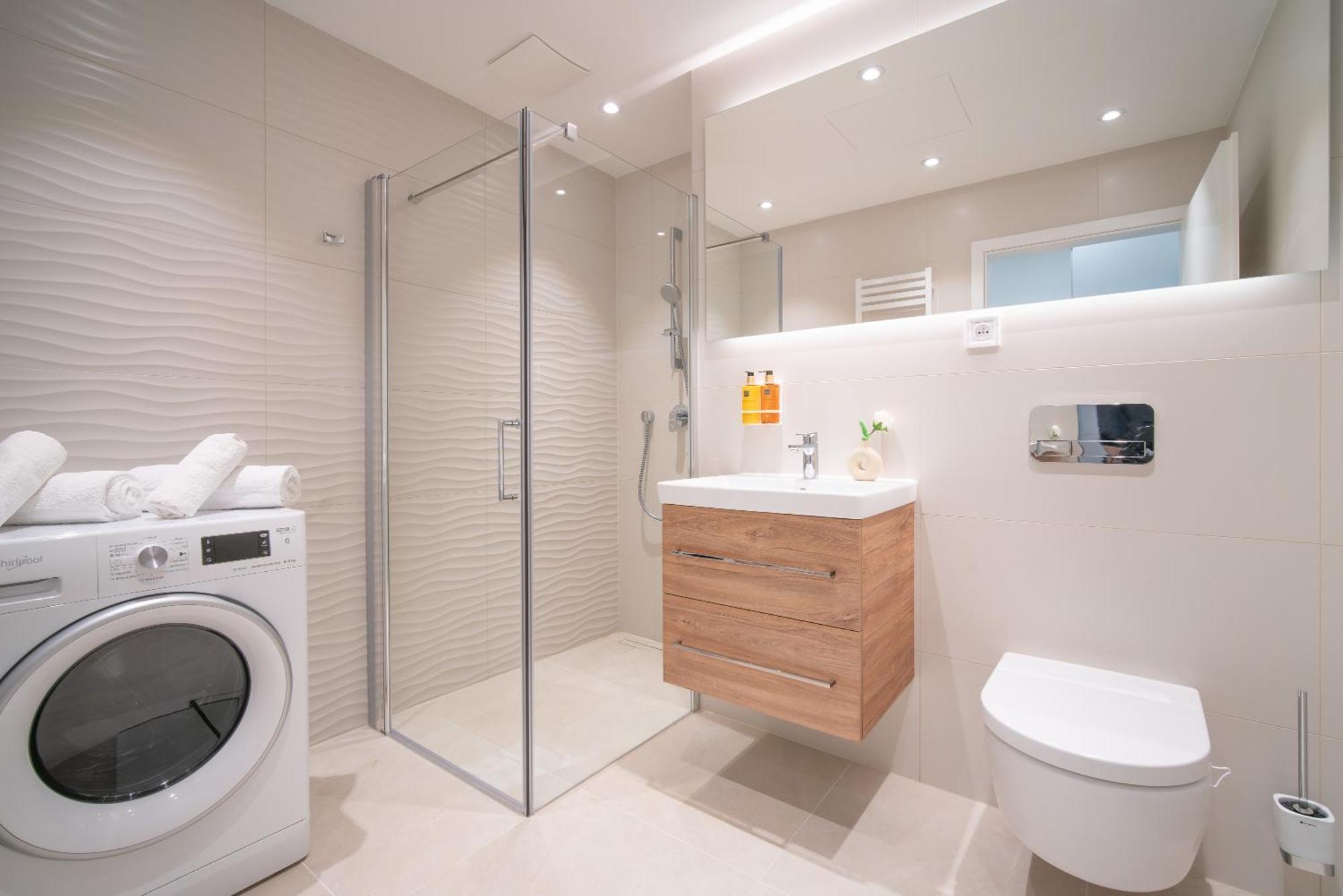 City Relax Apartments With Free Parking, 10 Mins Walk To City Centre Brno Exterior photo